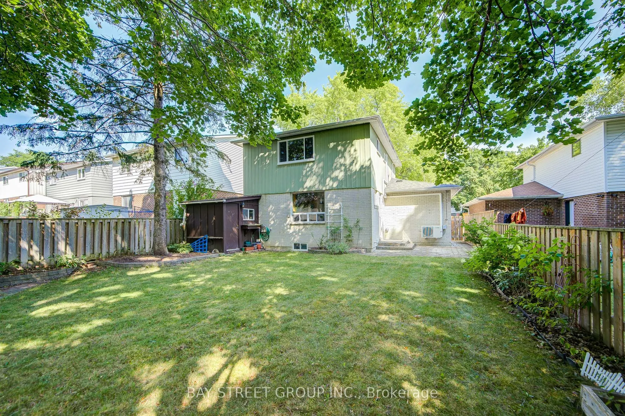 214 William Roe Boulevard
