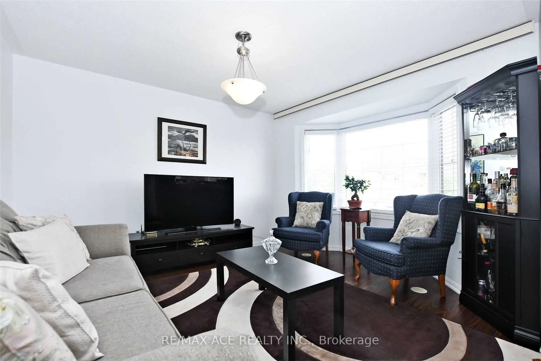 52 Cliff Gunn Road