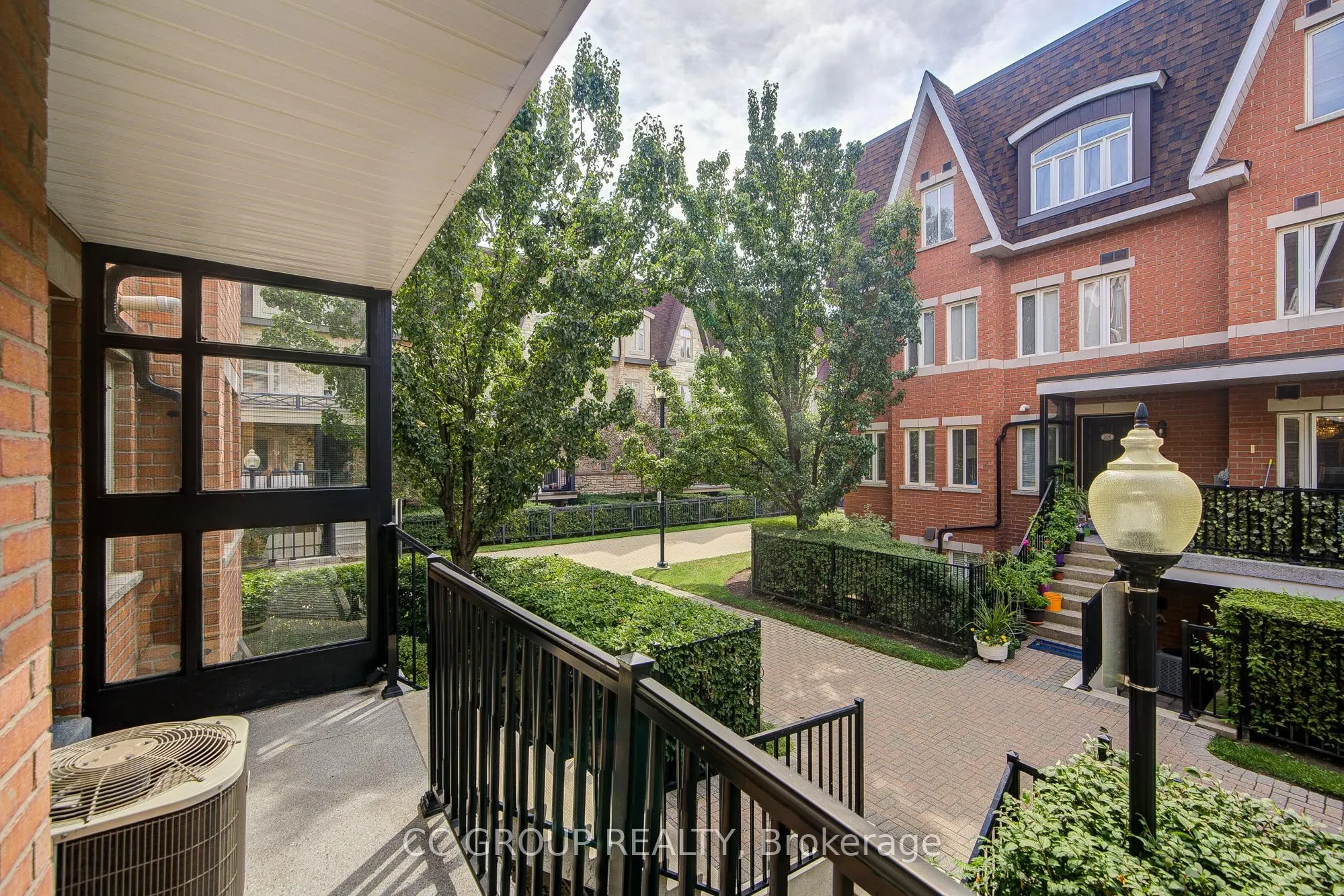 312 John Street, #359