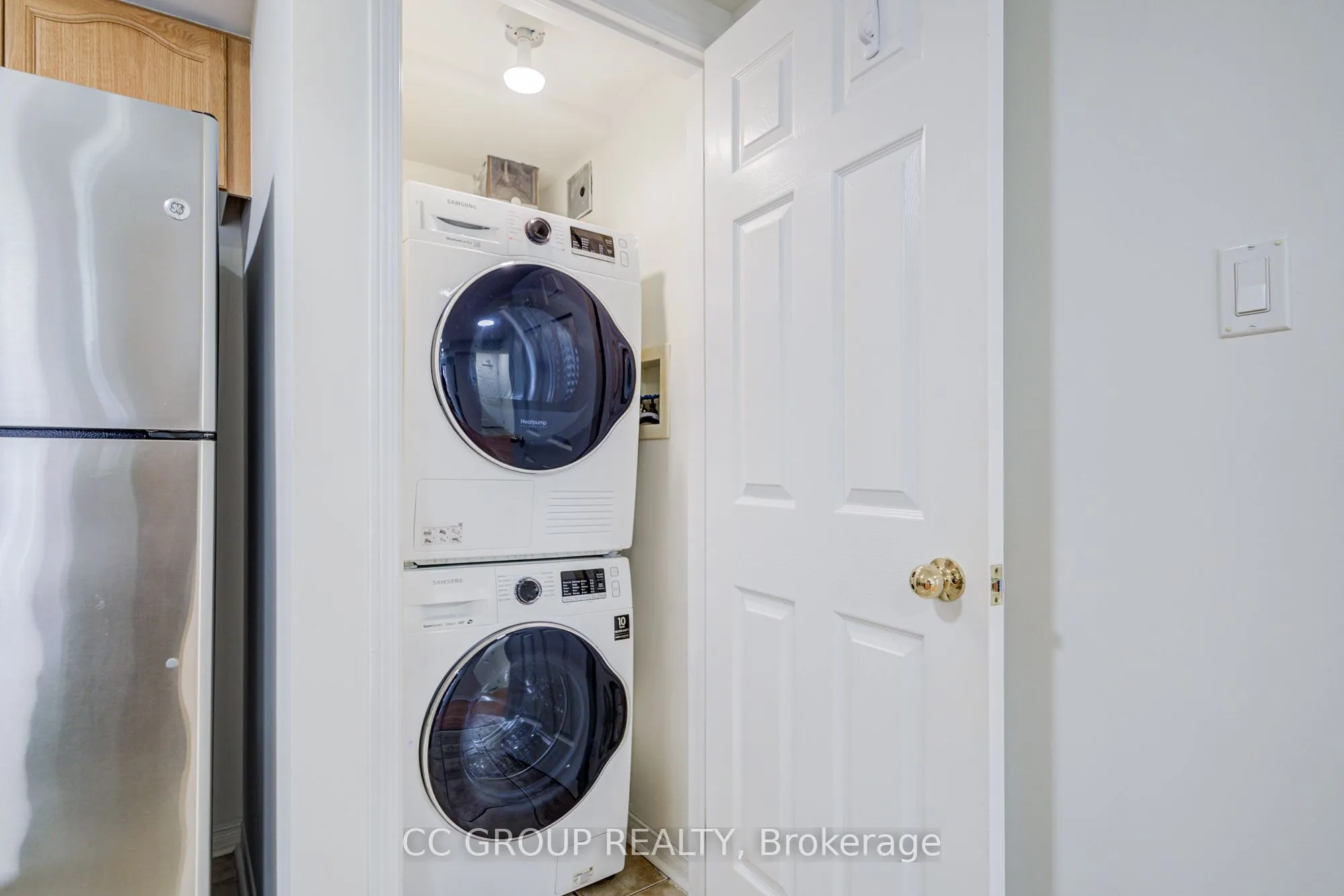 312 John Street, #359
