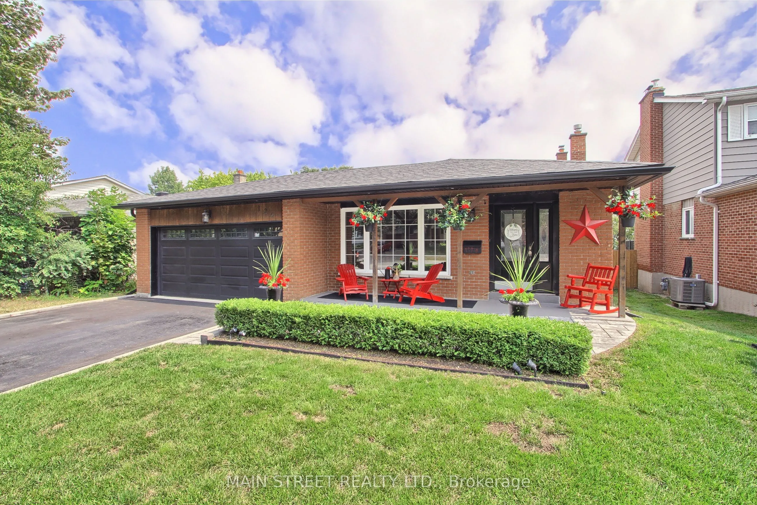 124 Lee Avenue