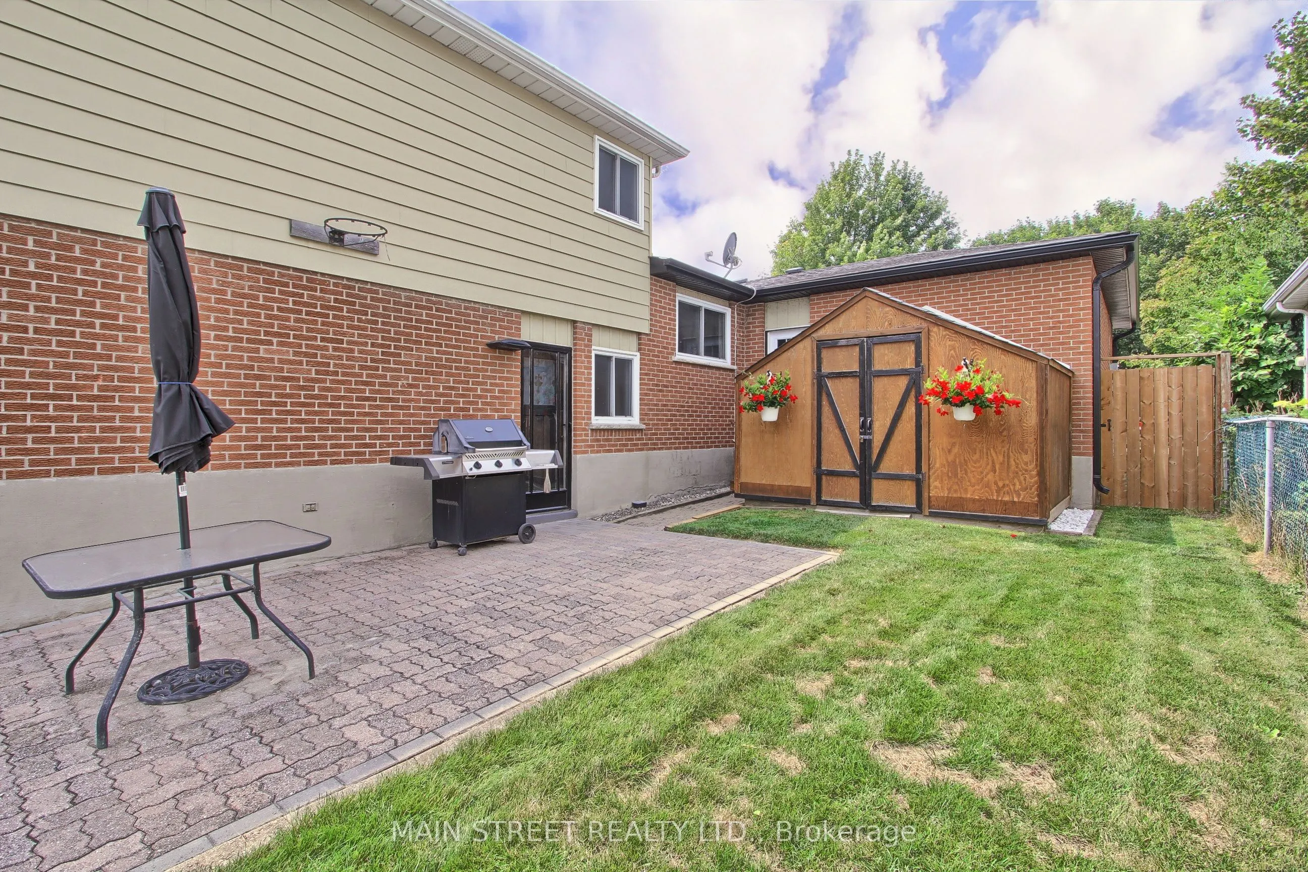 124 Lee Avenue