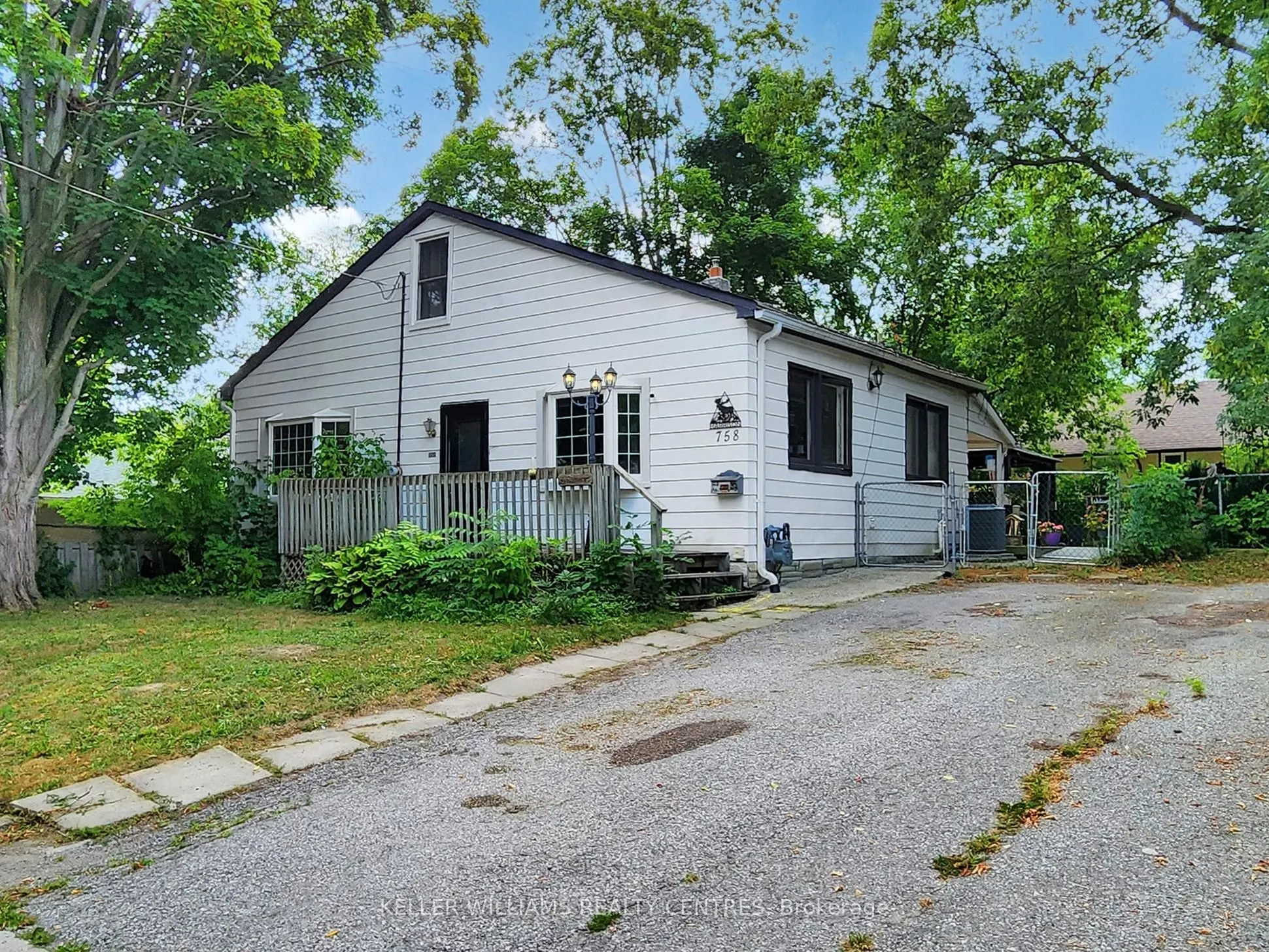 758 Srigley Street