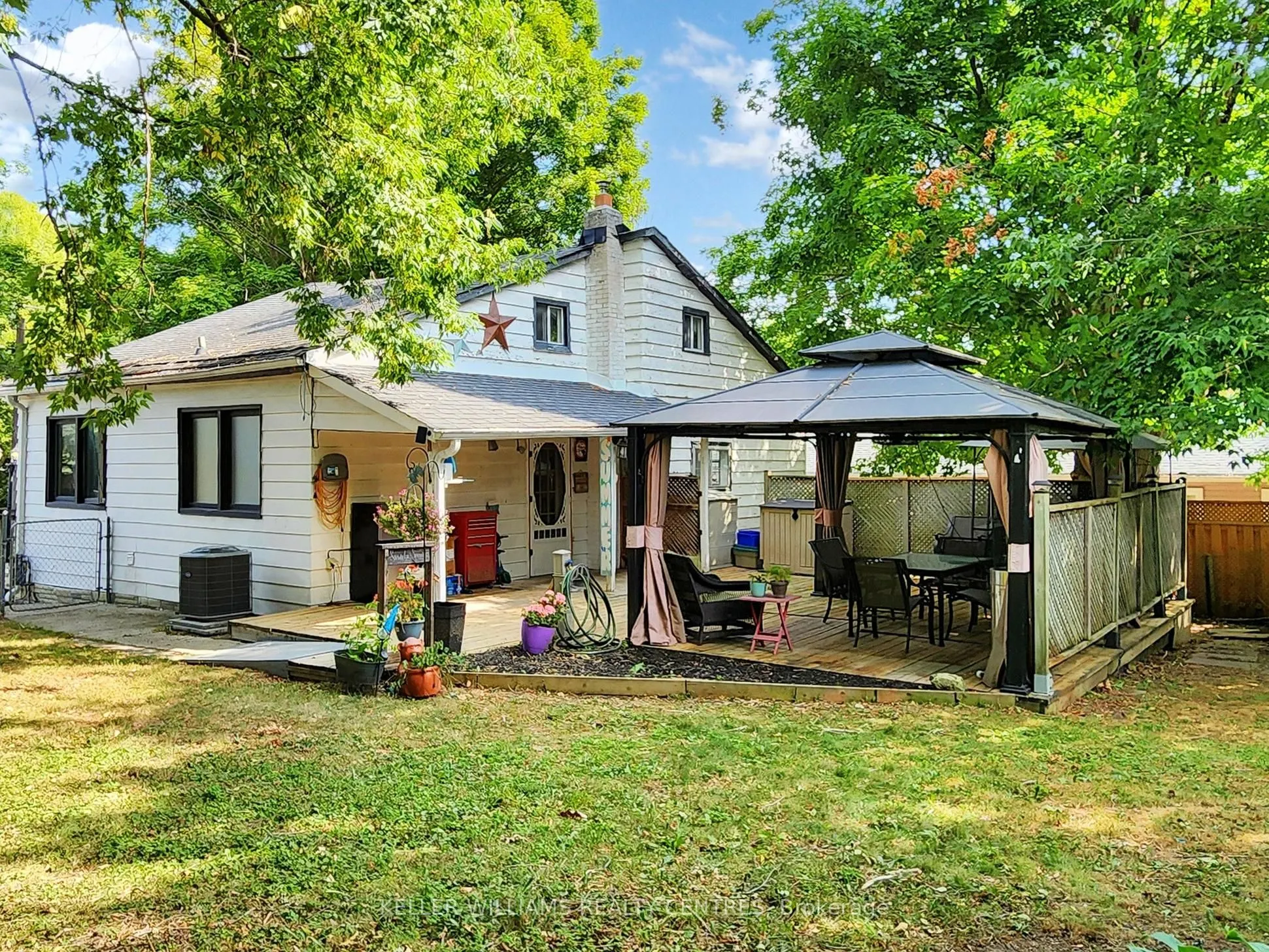 758 Srigley Street