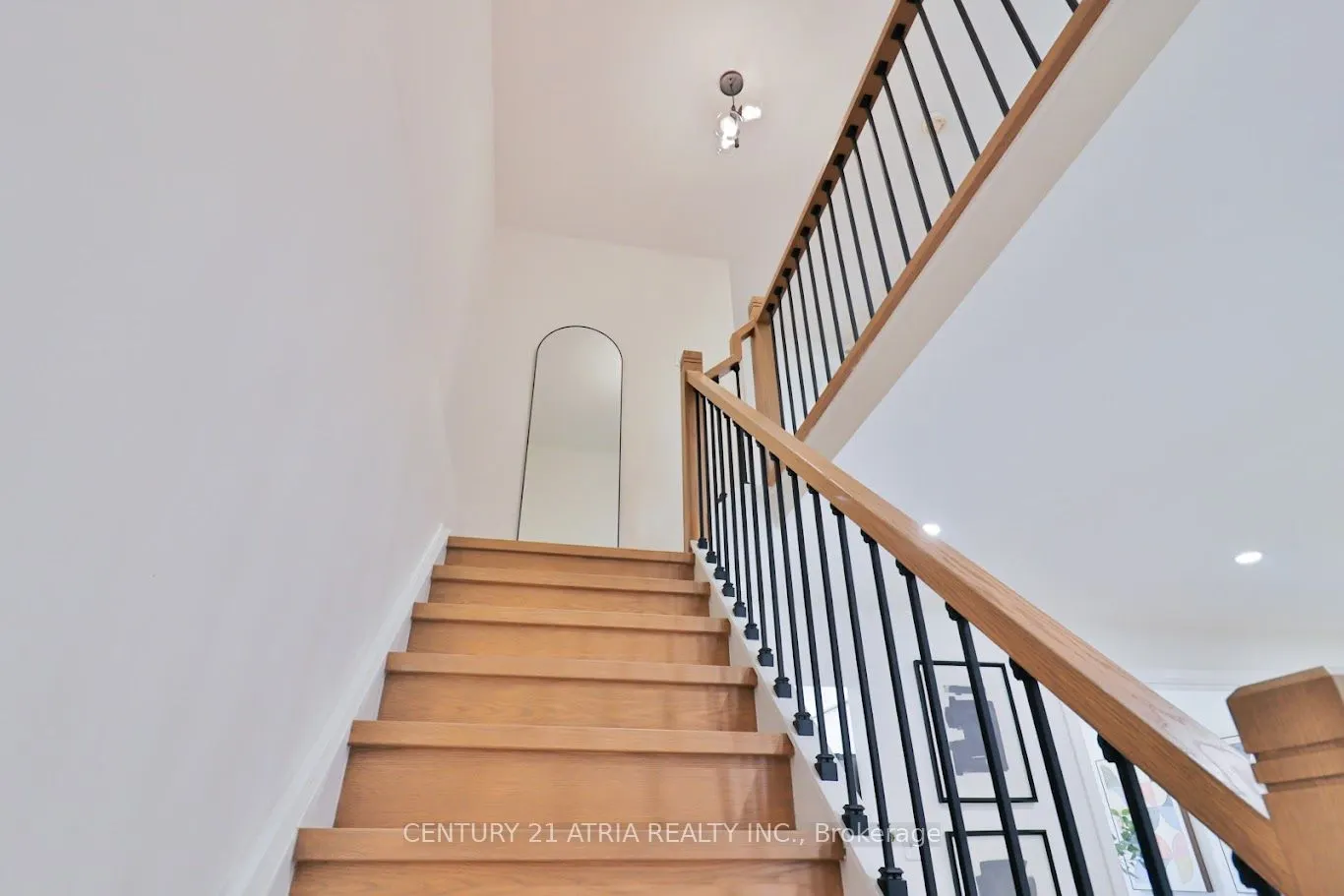 30 Pepperell Crescent