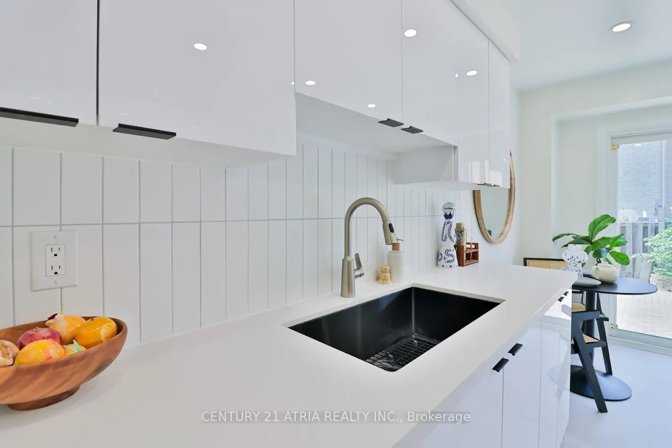 30 Pepperell Crescent