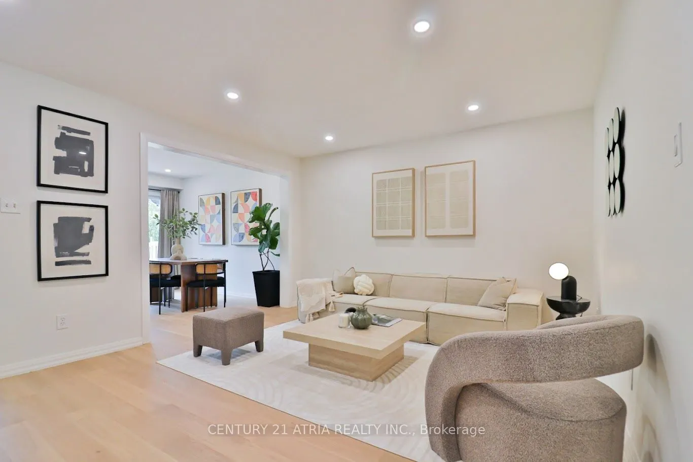 30 Pepperell Crescent