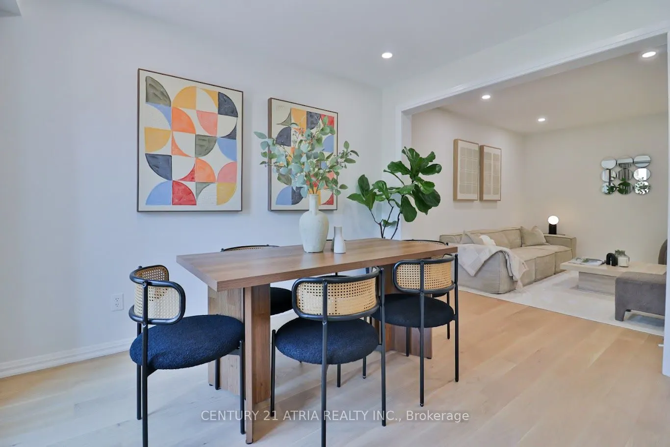 30 Pepperell Crescent
