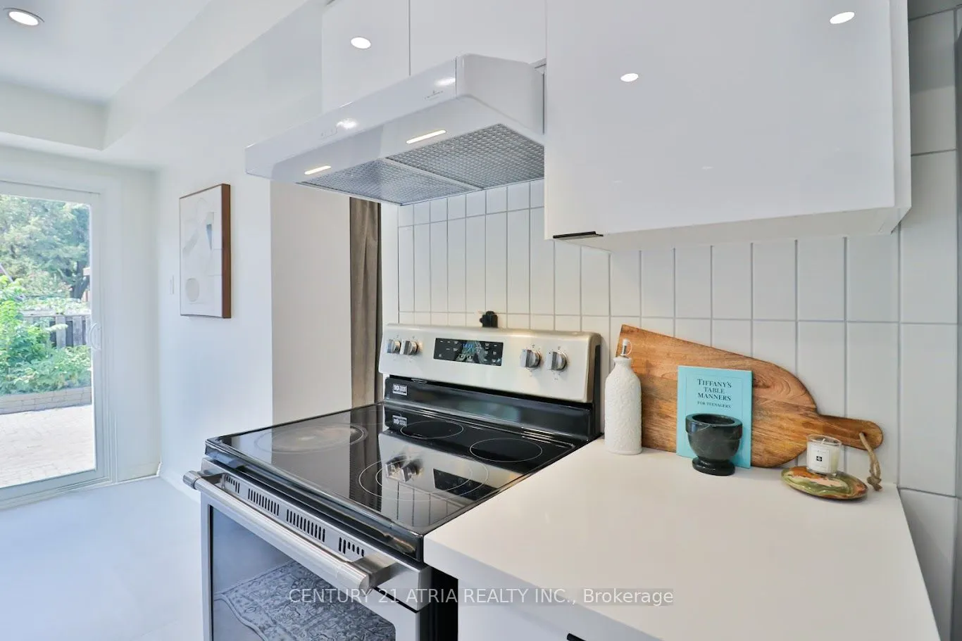 30 Pepperell Crescent