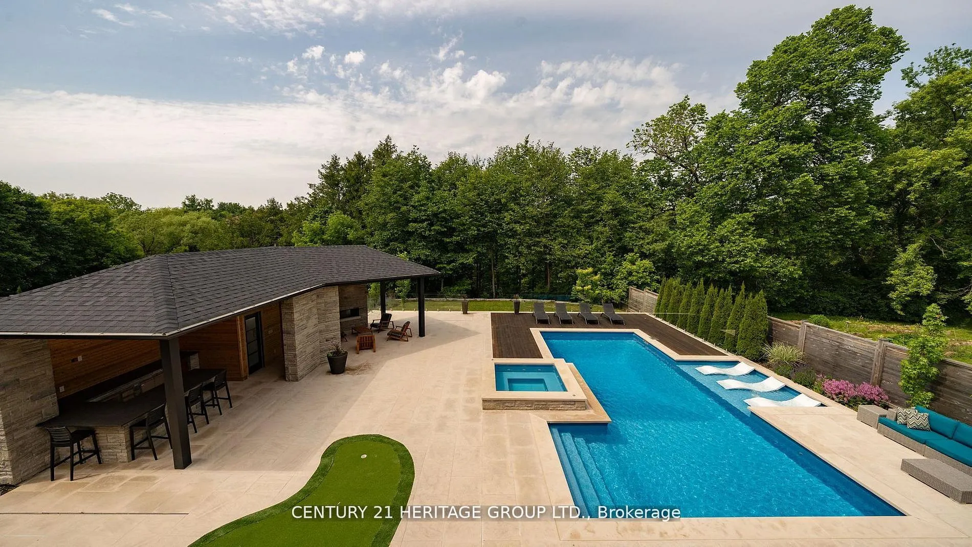 52 Norman Drive