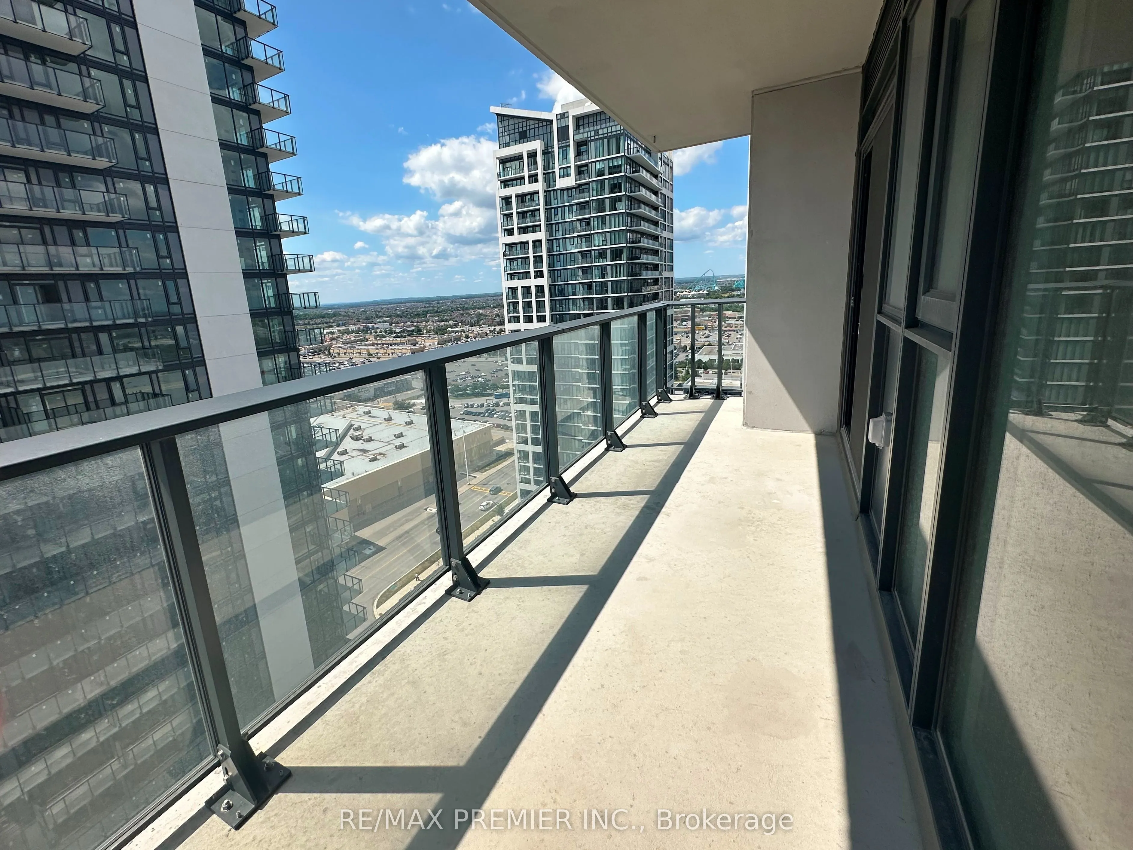 8960 Jane Street, #1903