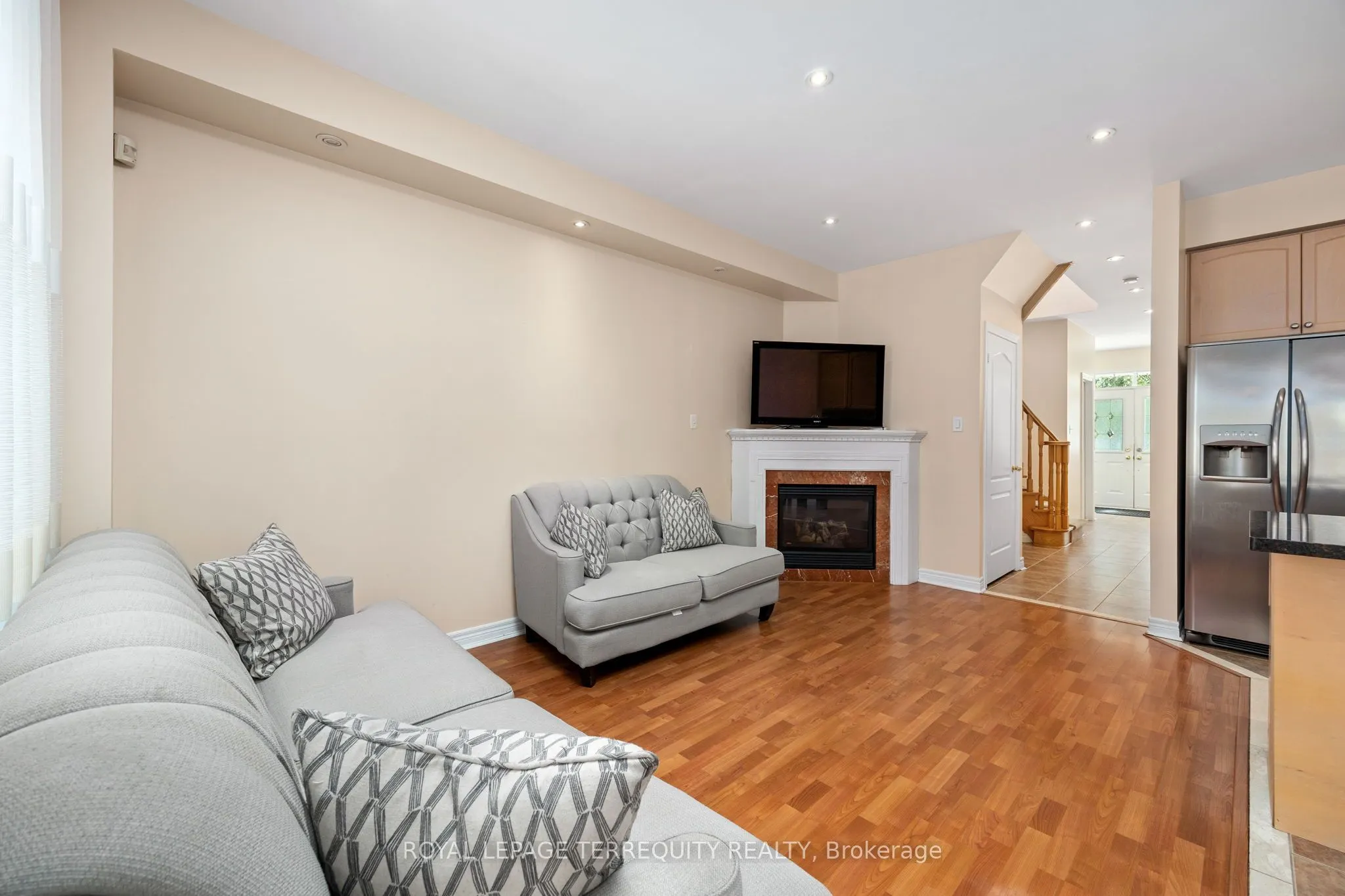 42 Arco Circle