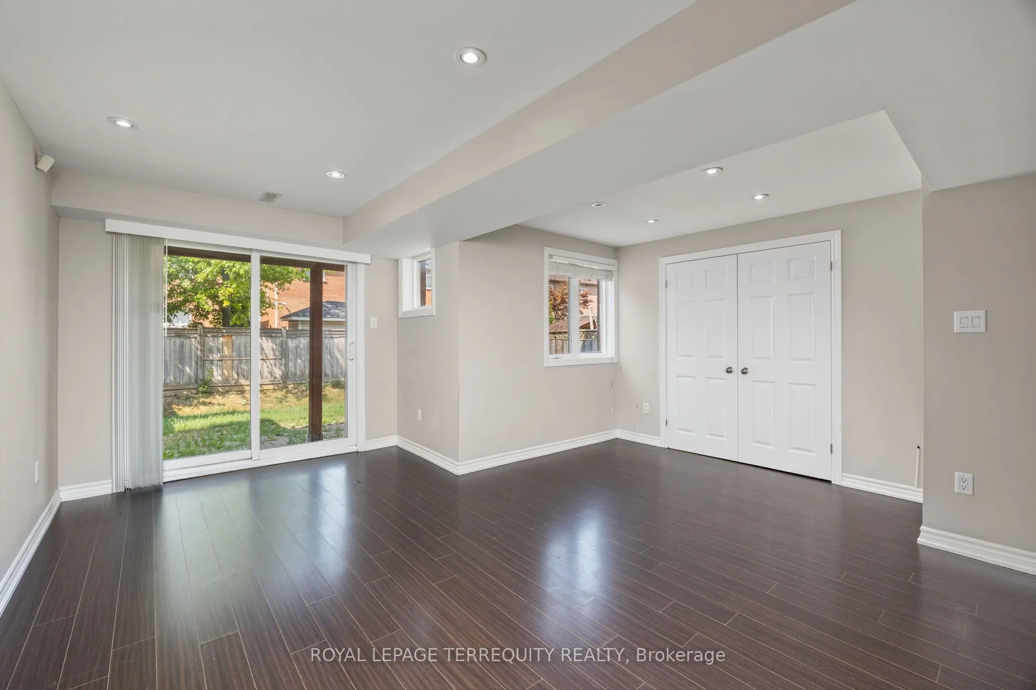 42 Arco Circle
