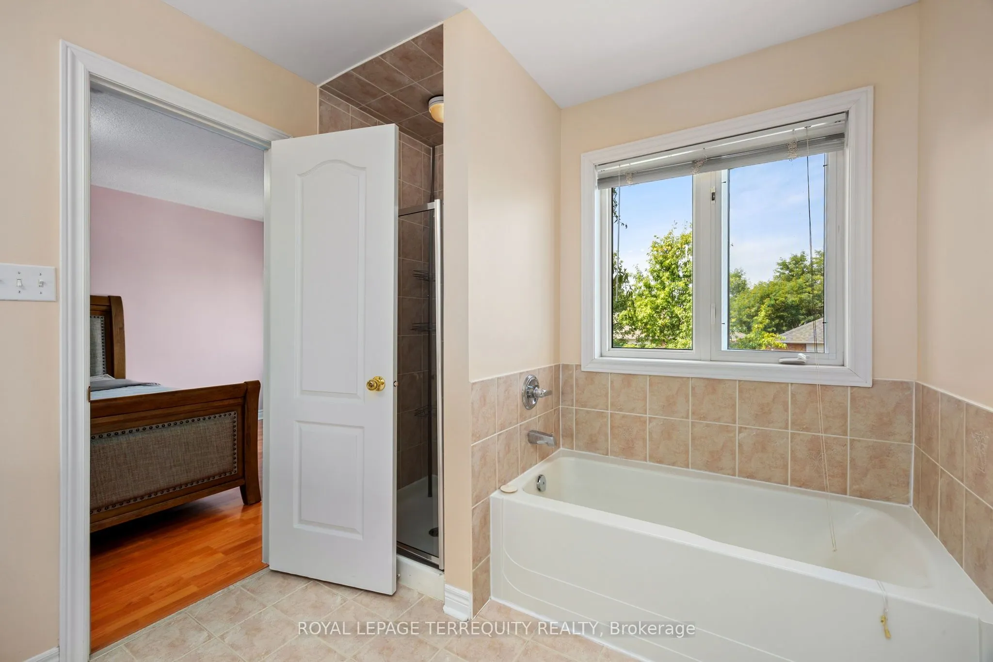 42 Arco Circle