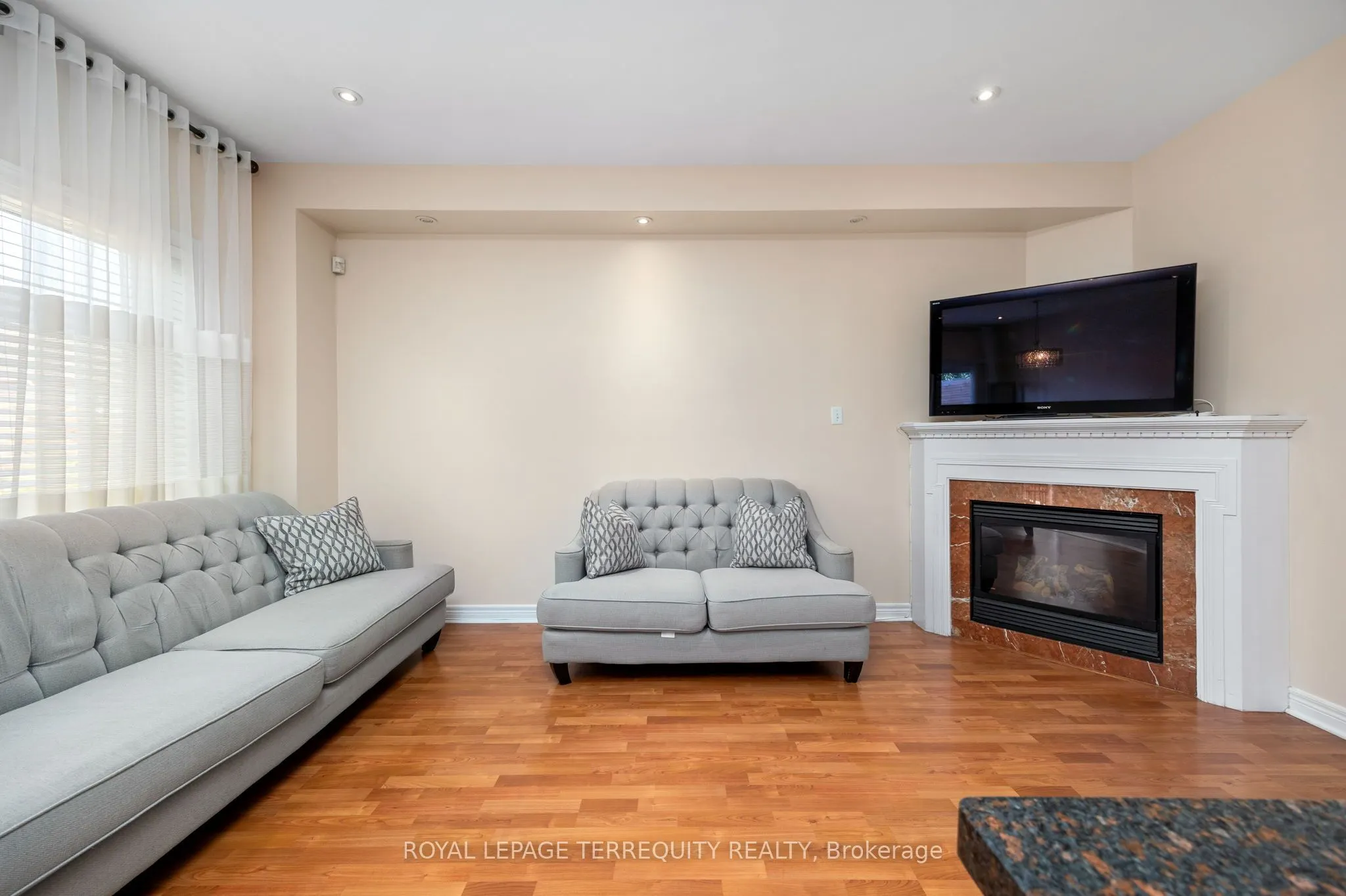 42 Arco Circle