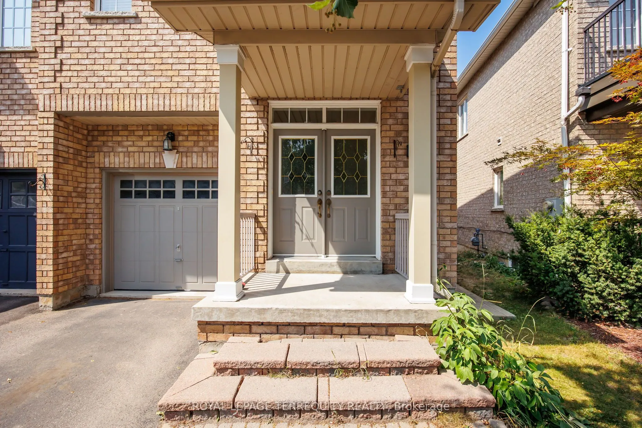 42 Arco Circle