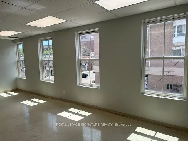 10132 Yonge Street, #202B