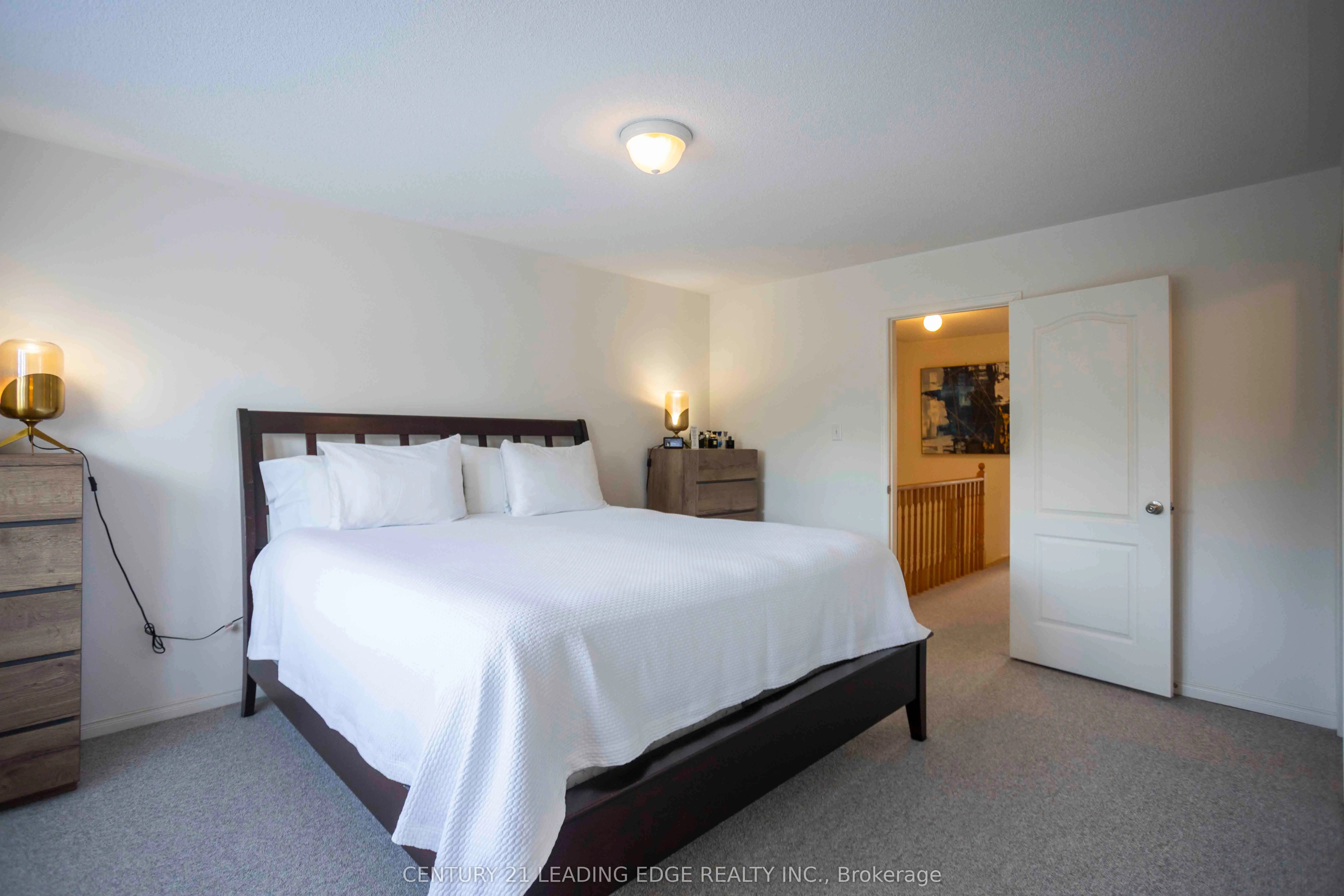 31 NW Passage
