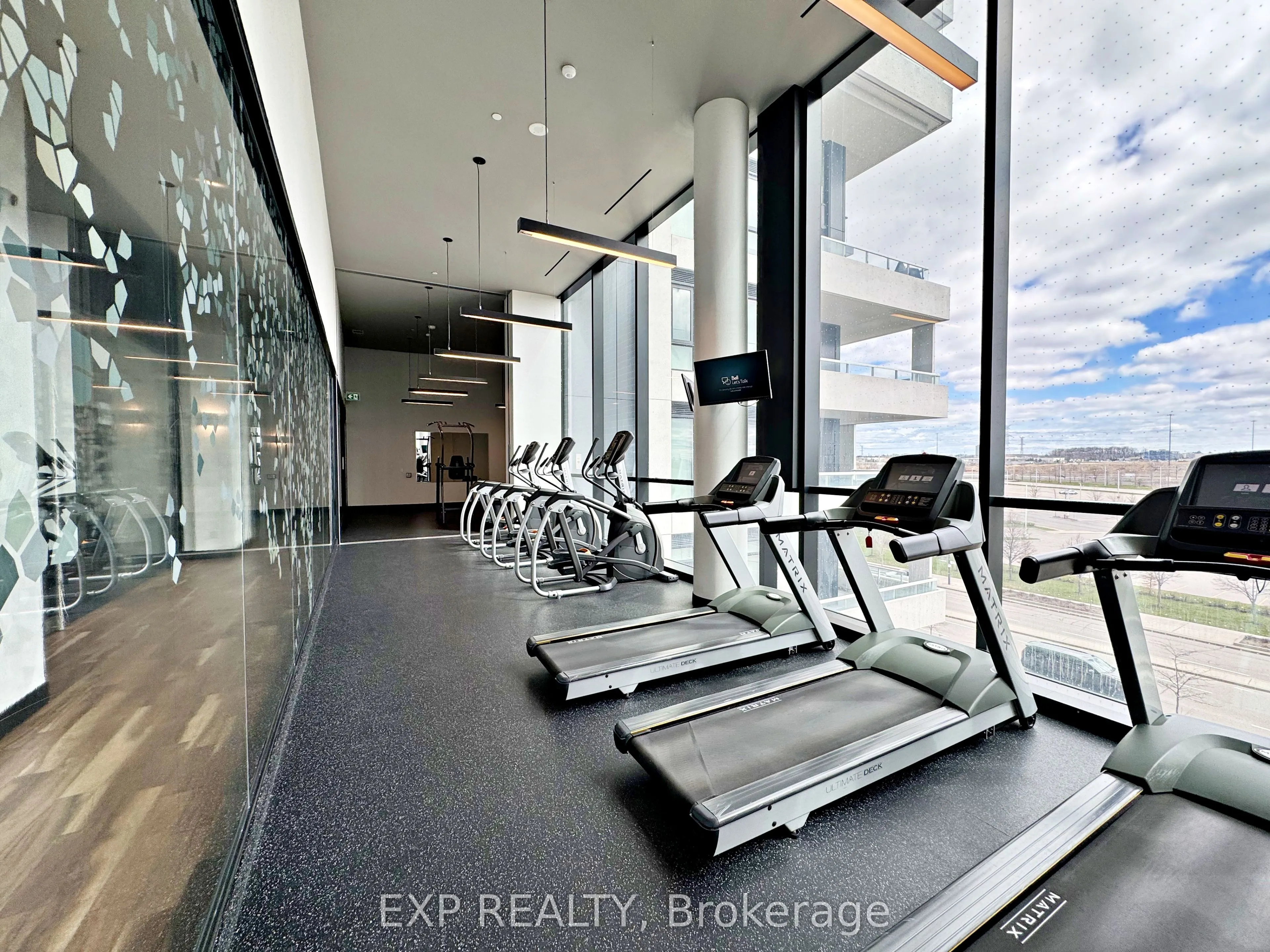 10 Rouge Valley Drive W, #712