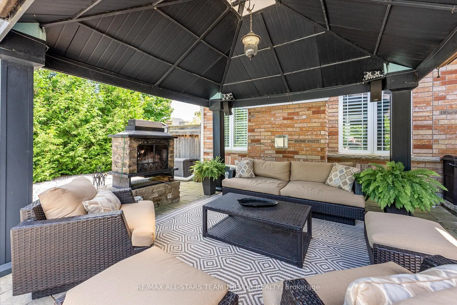 38 Mackenzie Court