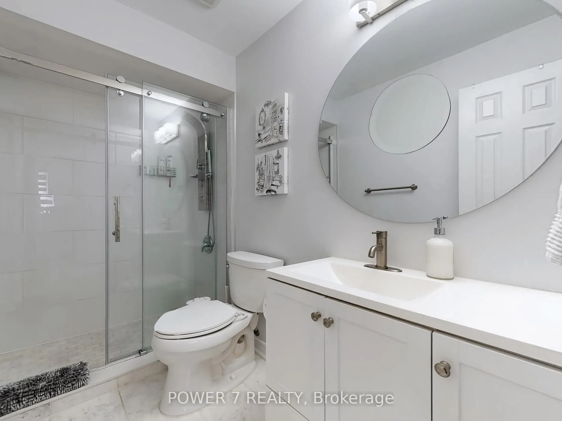 76 Silver Rose Crescent