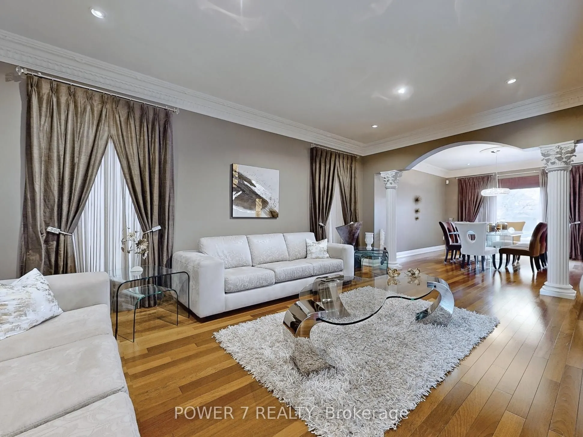 76 Silver Rose Crescent