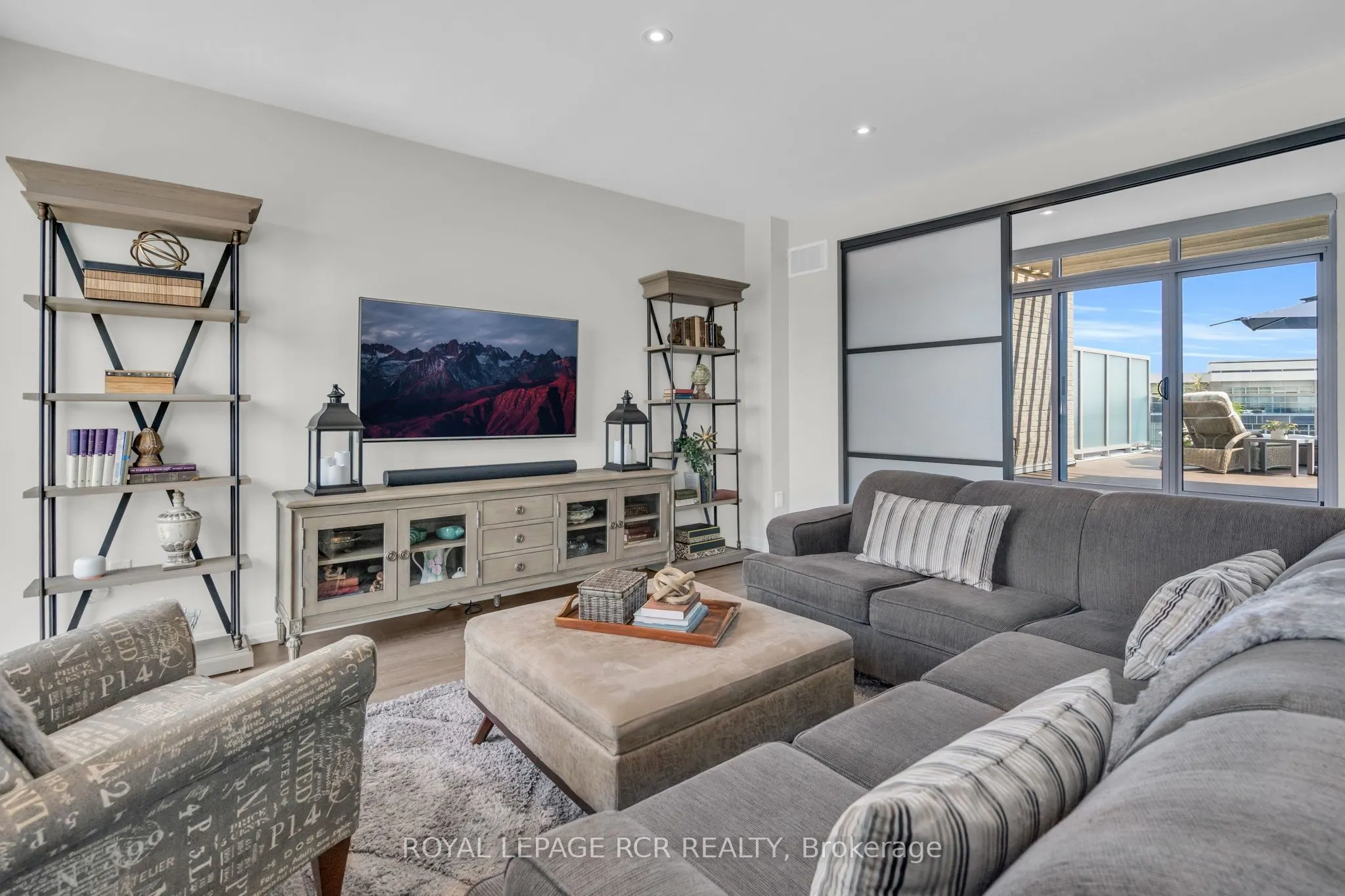 3652 Ferretti Court