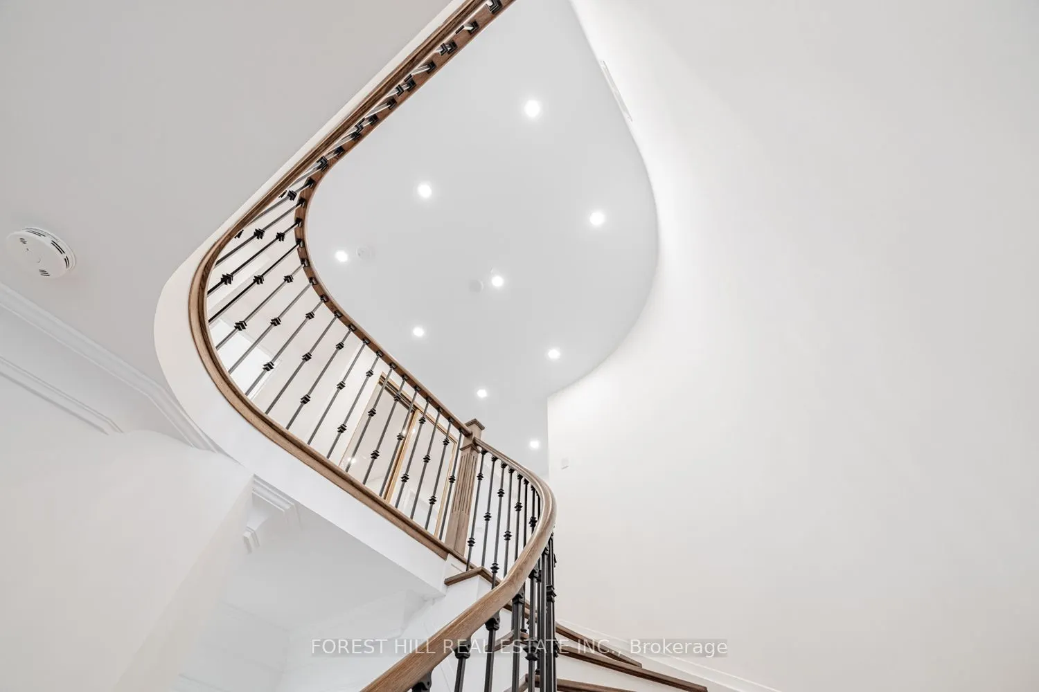 19 Eleanor Circle