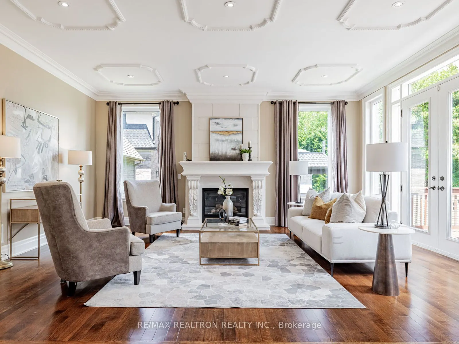 12 Orlon Crescent