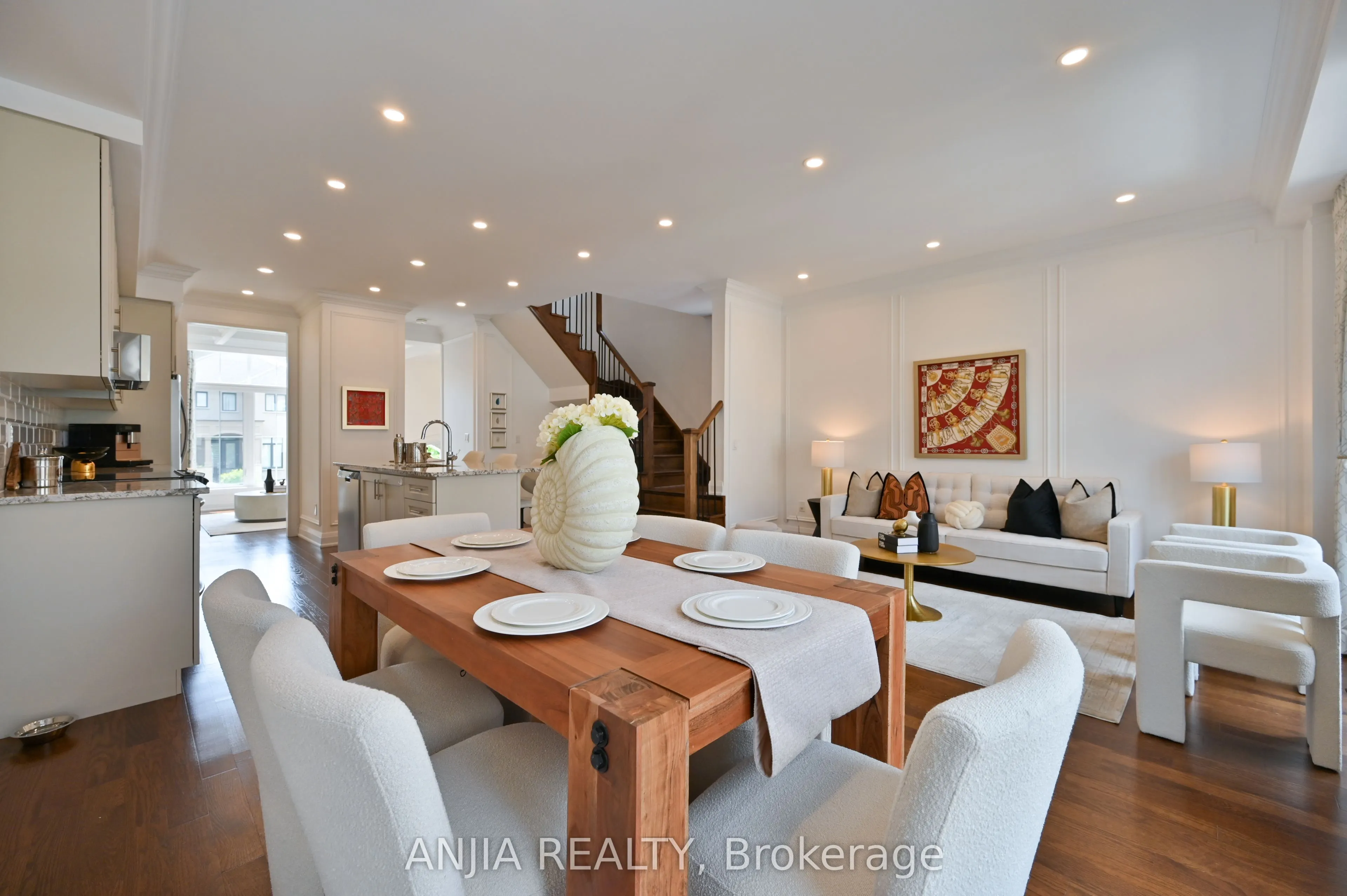 37 Duncombe Lane