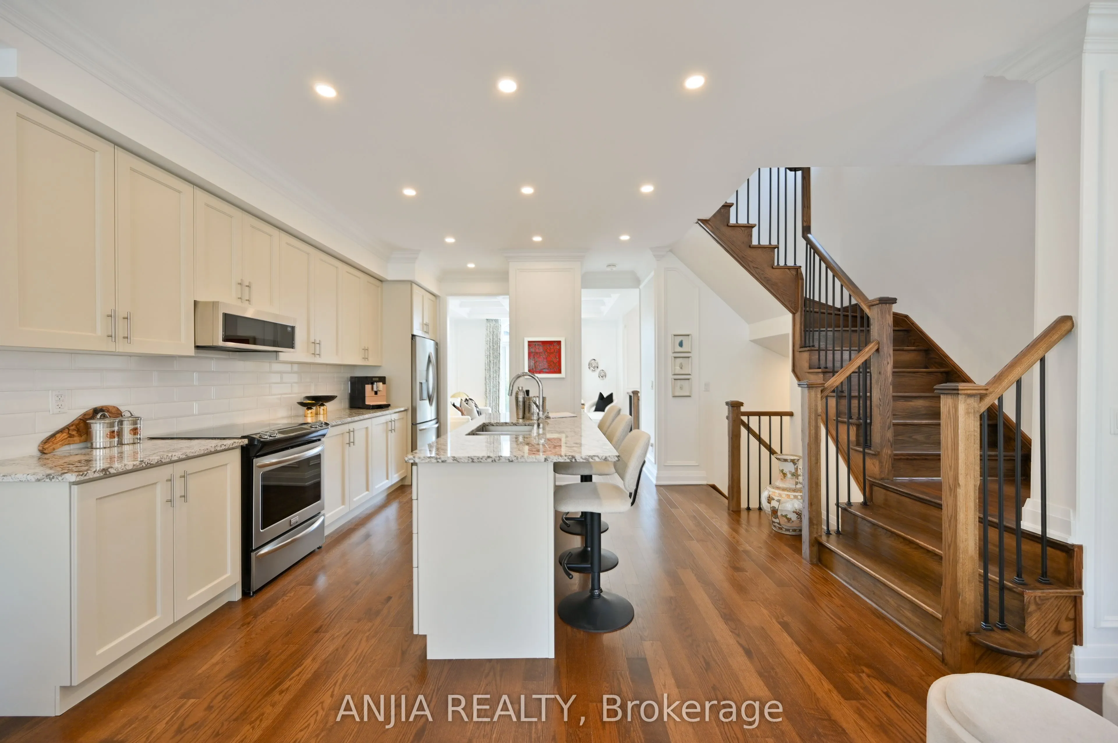 37 Duncombe Lane