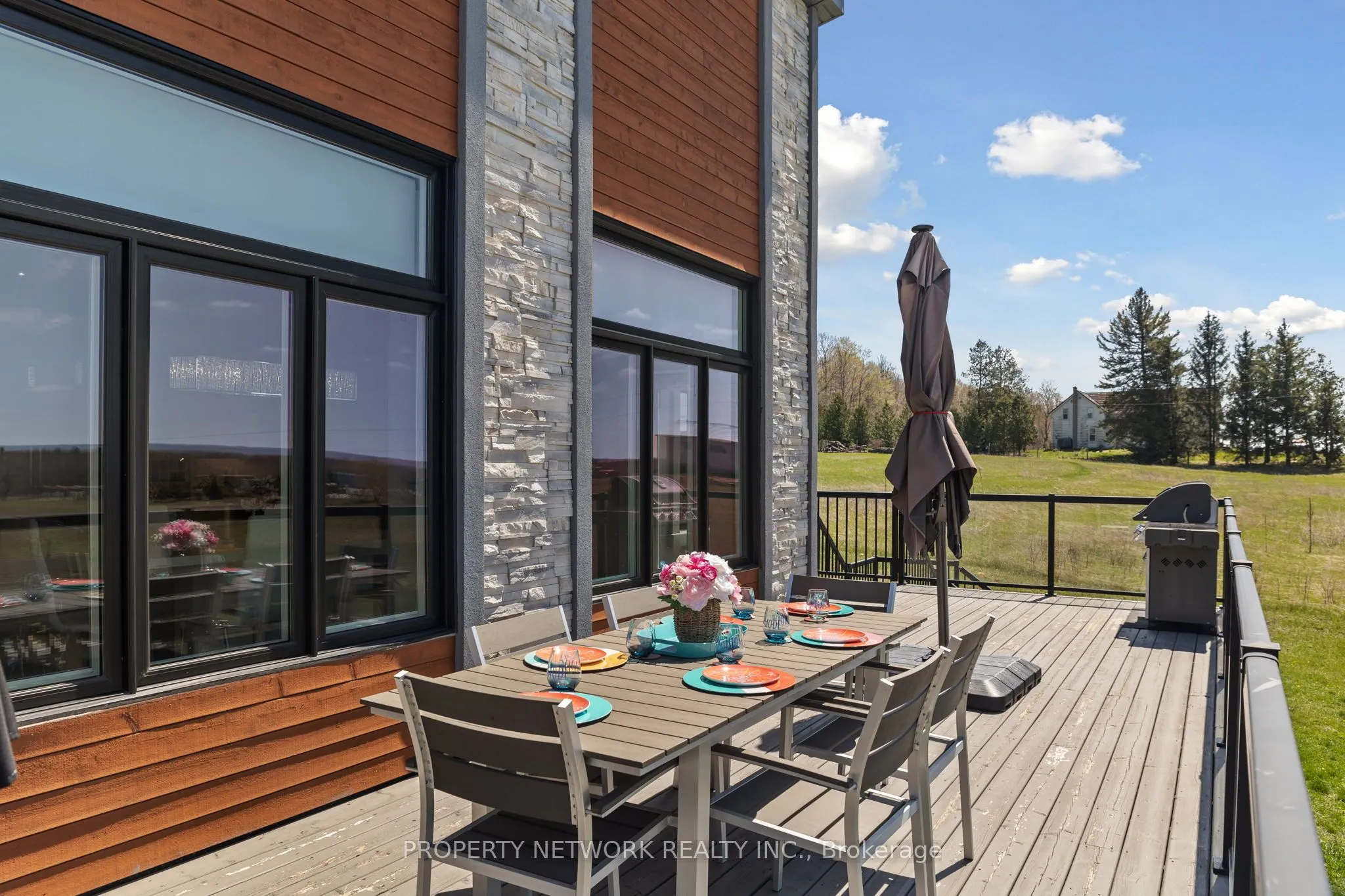 6672 Concession Road 7 Road