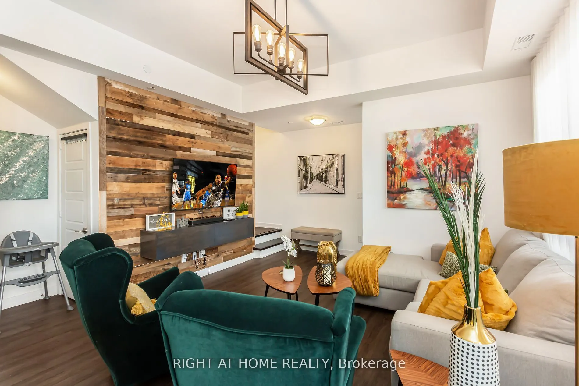 275 Broward Way, #58