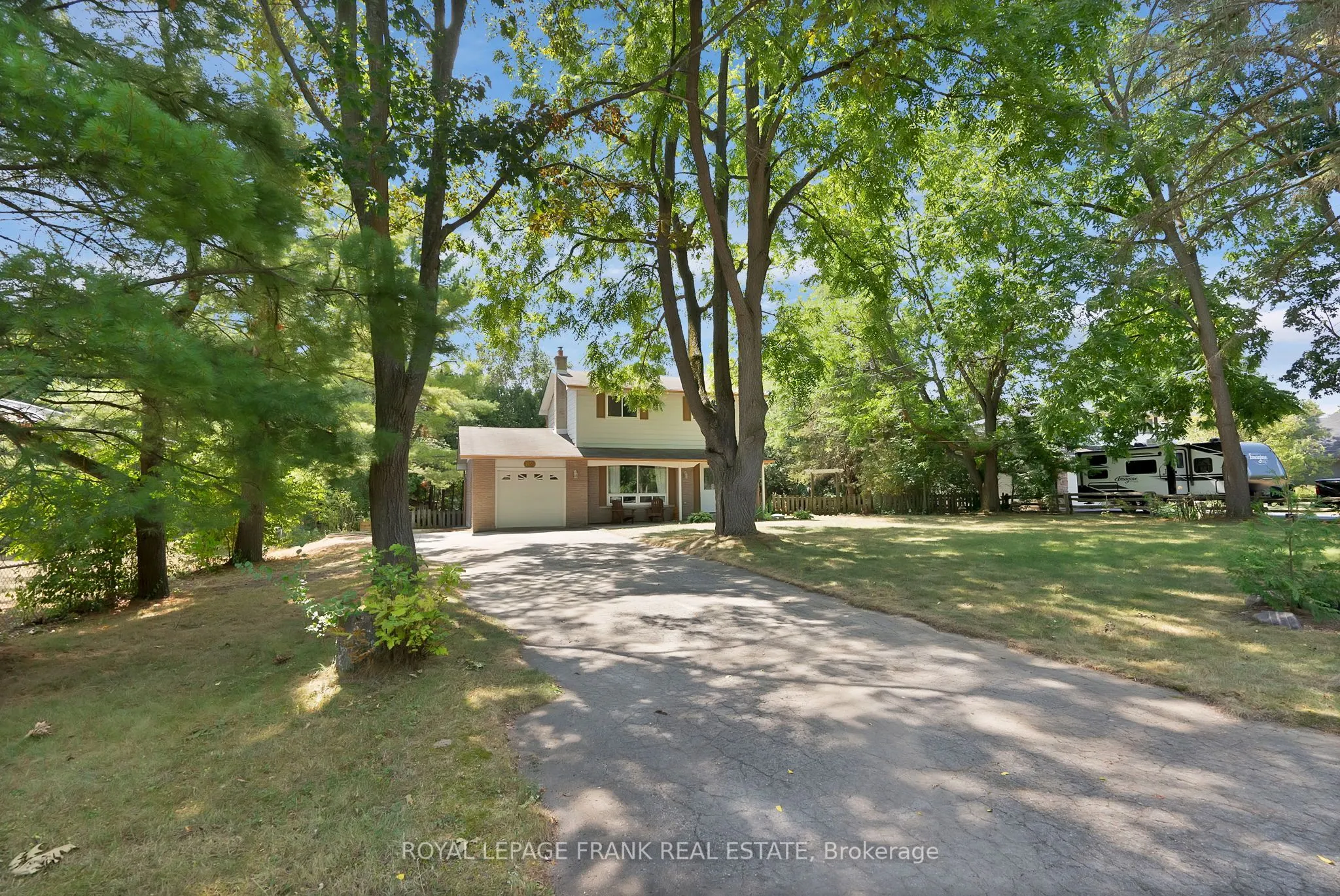 68 Brook Crescent