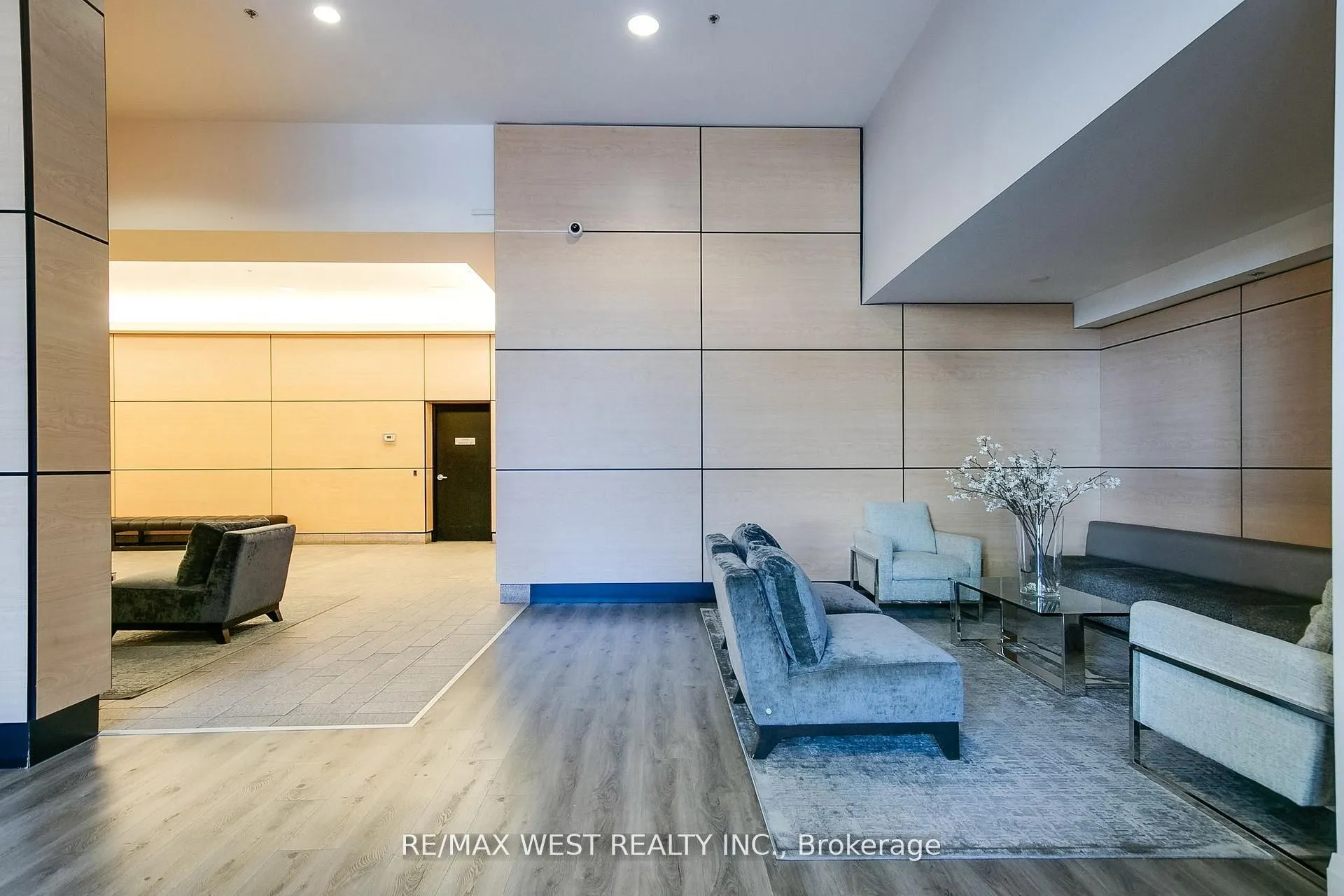 2910 Highway 7 W, #2605