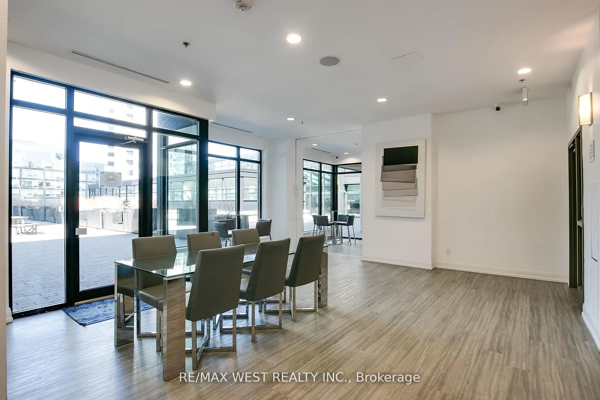 2910 Highway 7 W, #2605