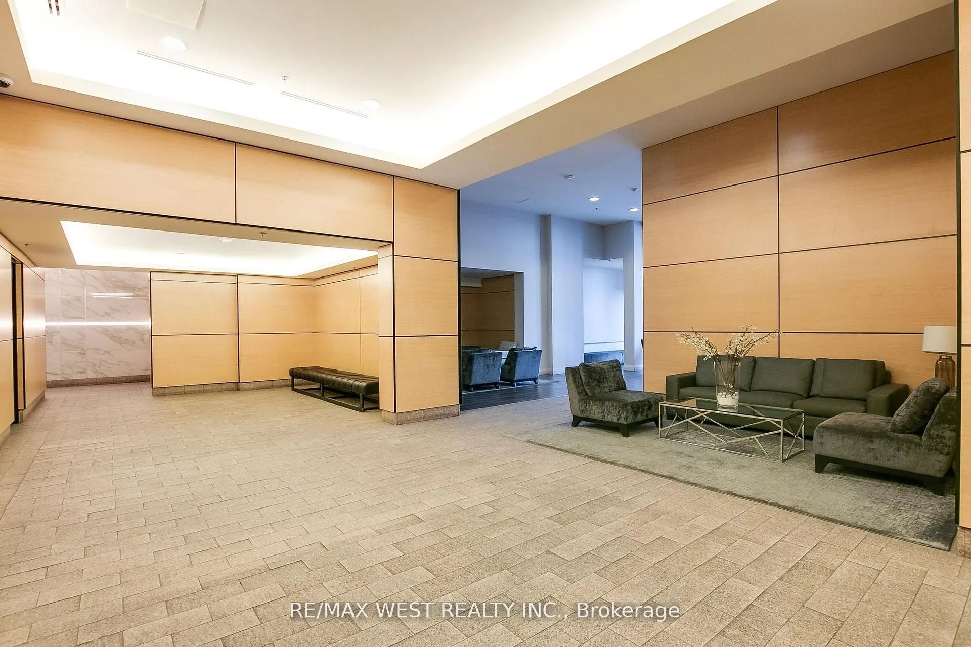 2910 Highway 7 W, #2605