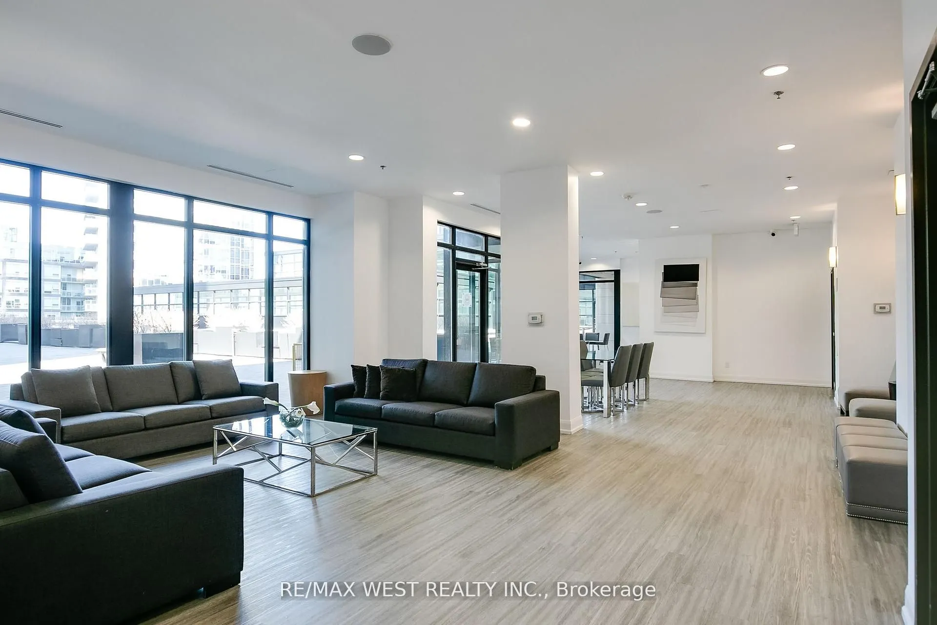 2910 Highway 7 W, #2605