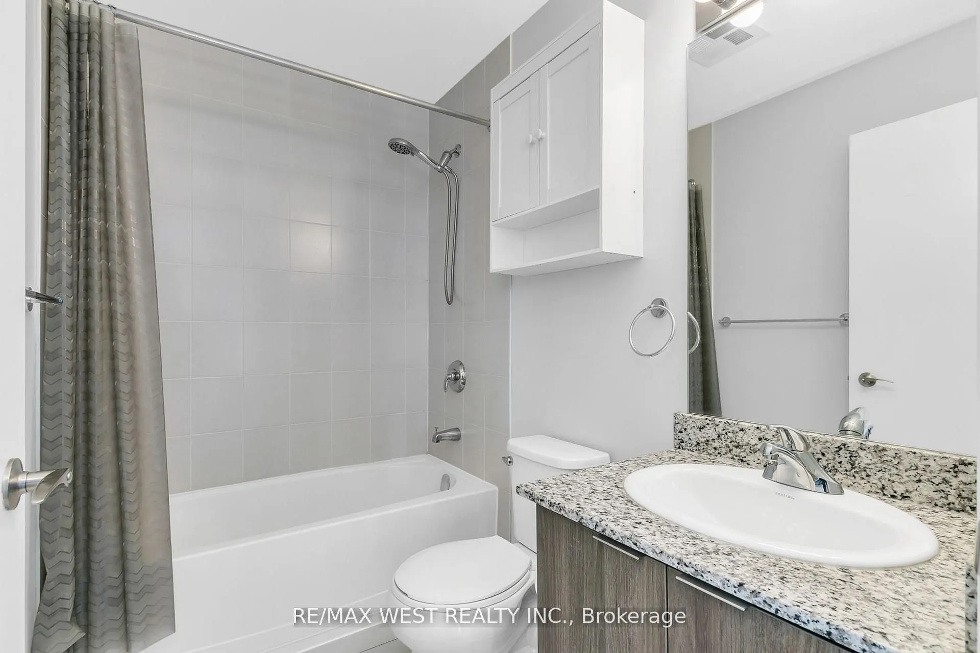 2910 Highway 7 W, #2605