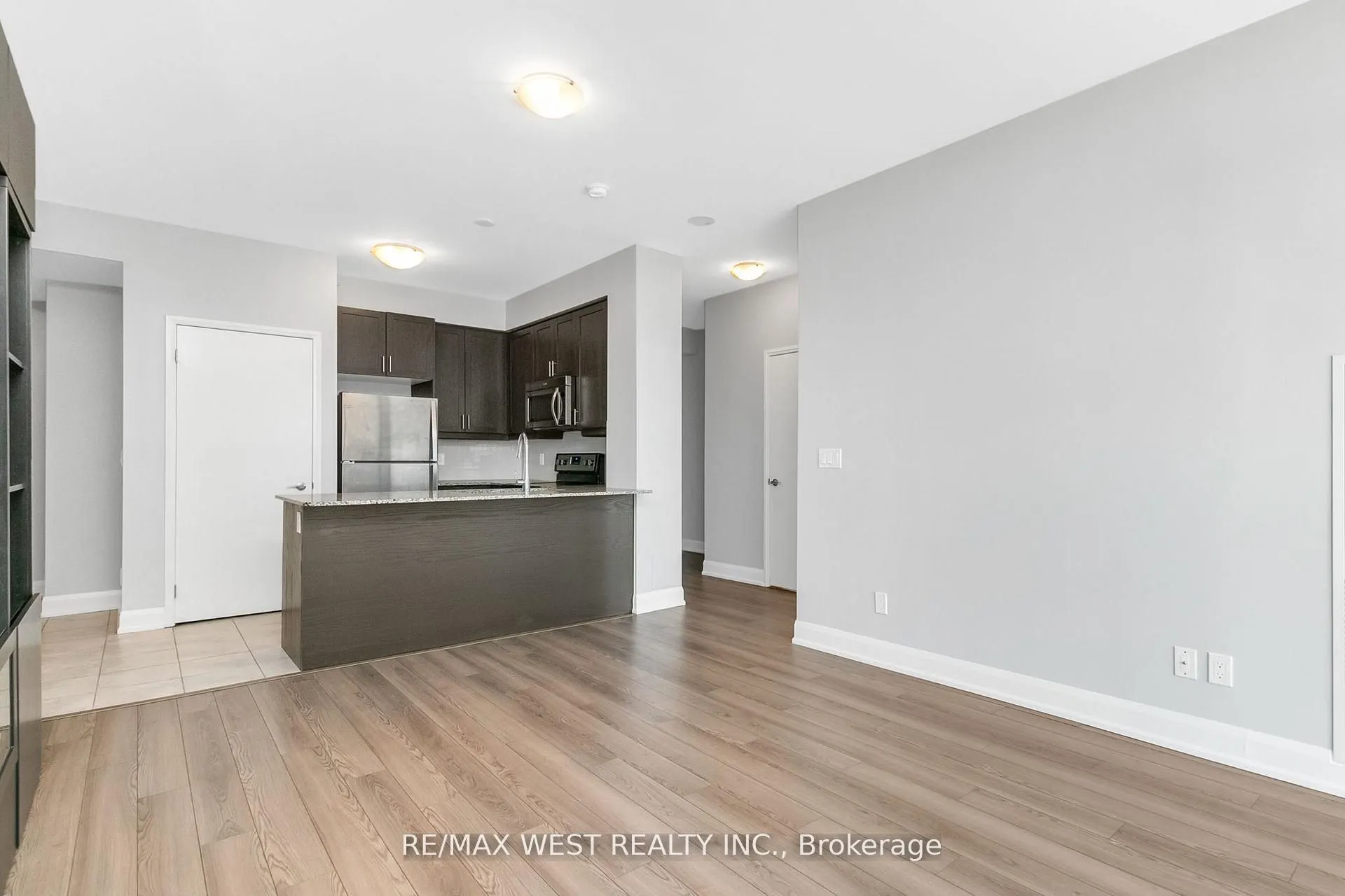 2910 Highway 7 W, #2605