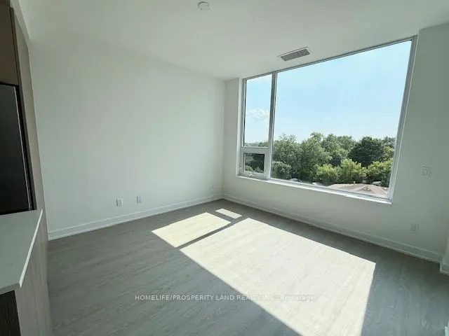 8188 Yonge Street, #506