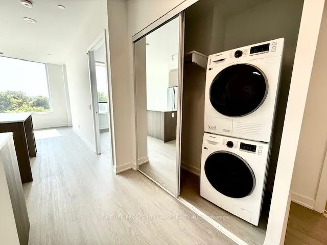 8188 Yonge Street, #506