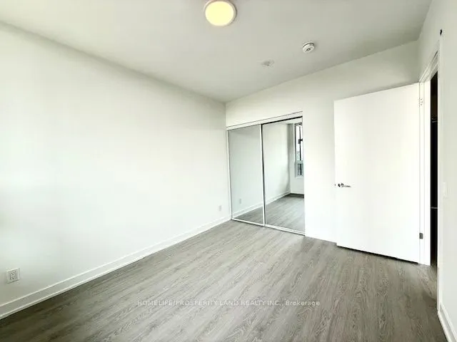 8188 Yonge Street, #506