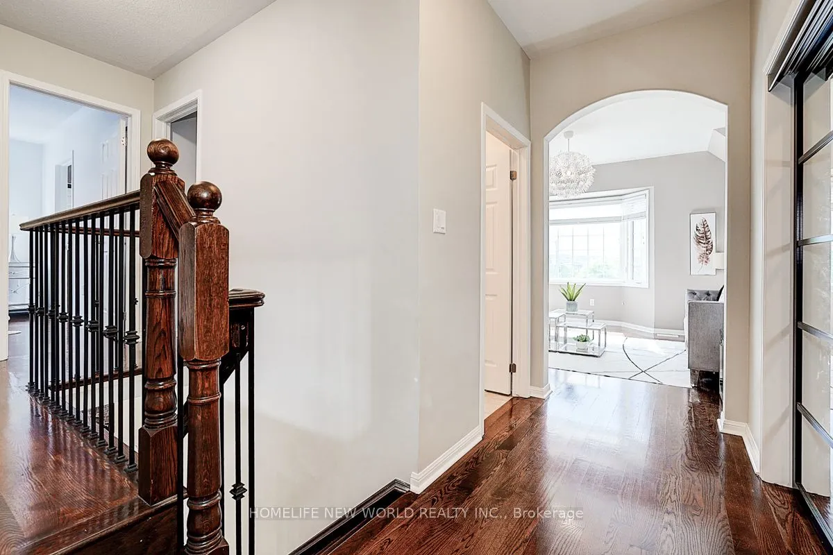76 Bulmer Crescent