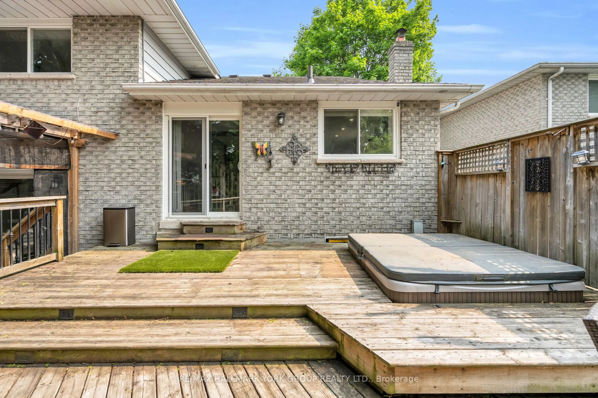 103 Wood Crescent