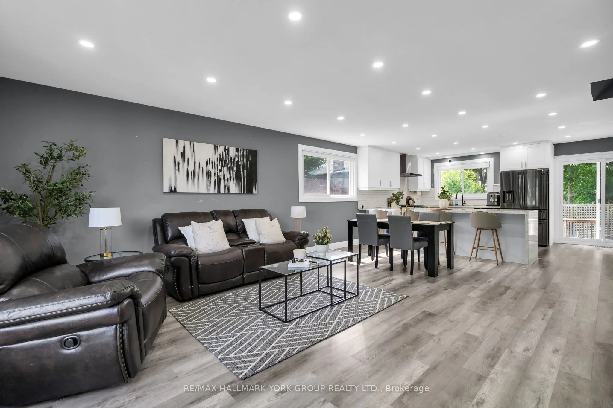 103 Wood Crescent
