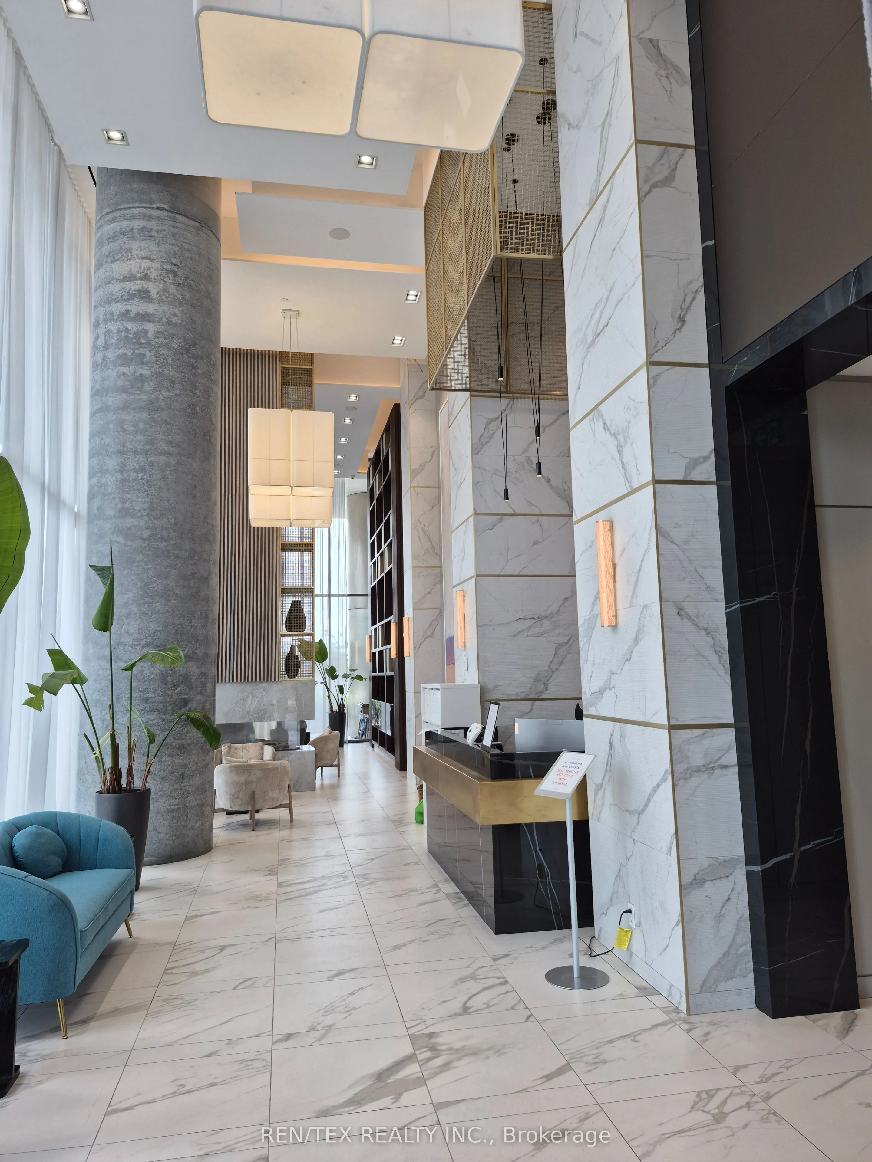 950 Portage Parkway, #5806