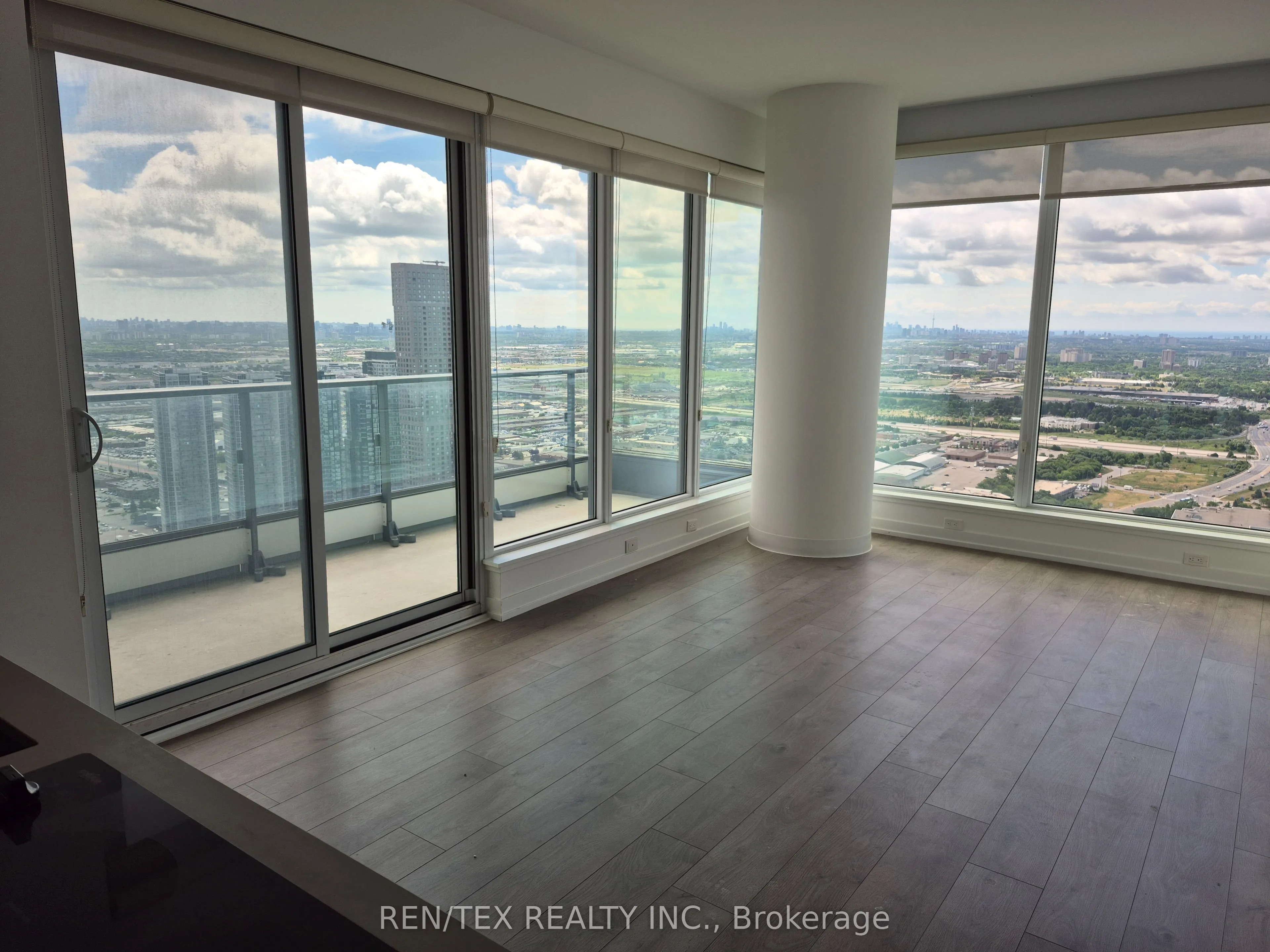 950 Portage Parkway, #5806