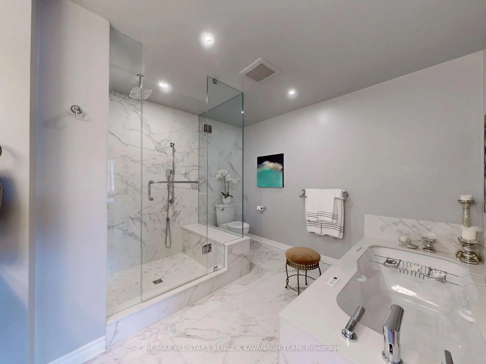 111 Louisbourg Way, #310