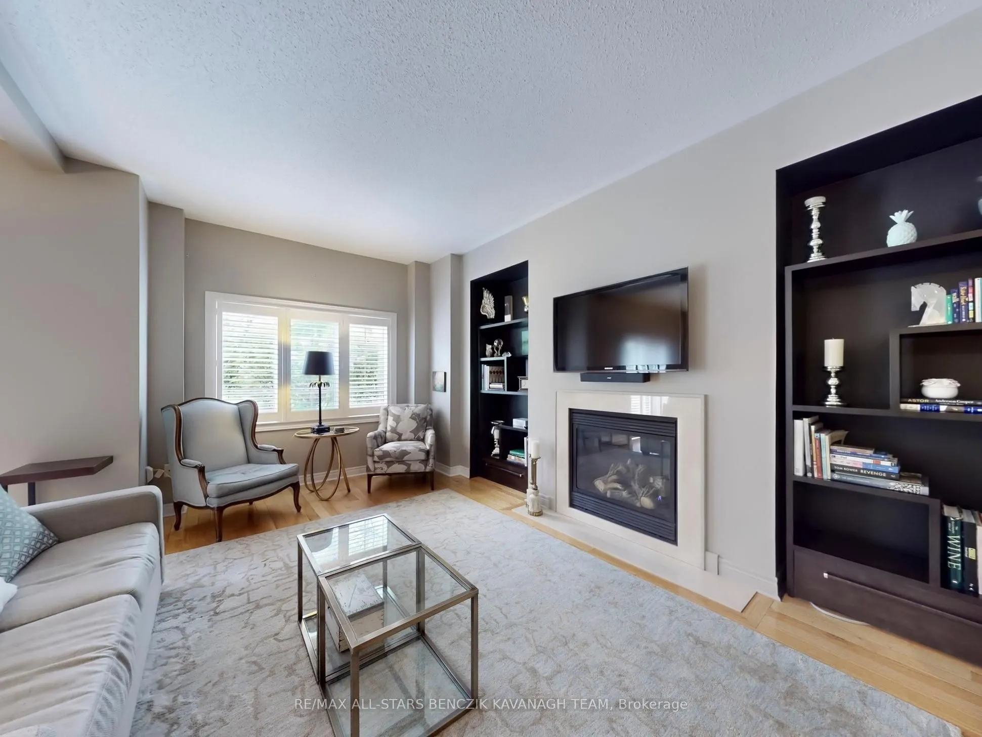 111 Louisbourg Way, #310